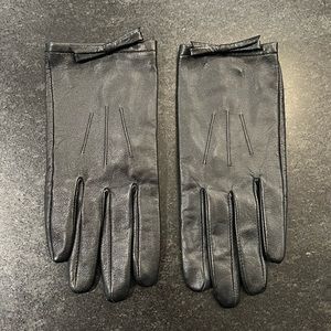 Kate Spade New York Black Goat Leather Gloves Size 7.5, Like New